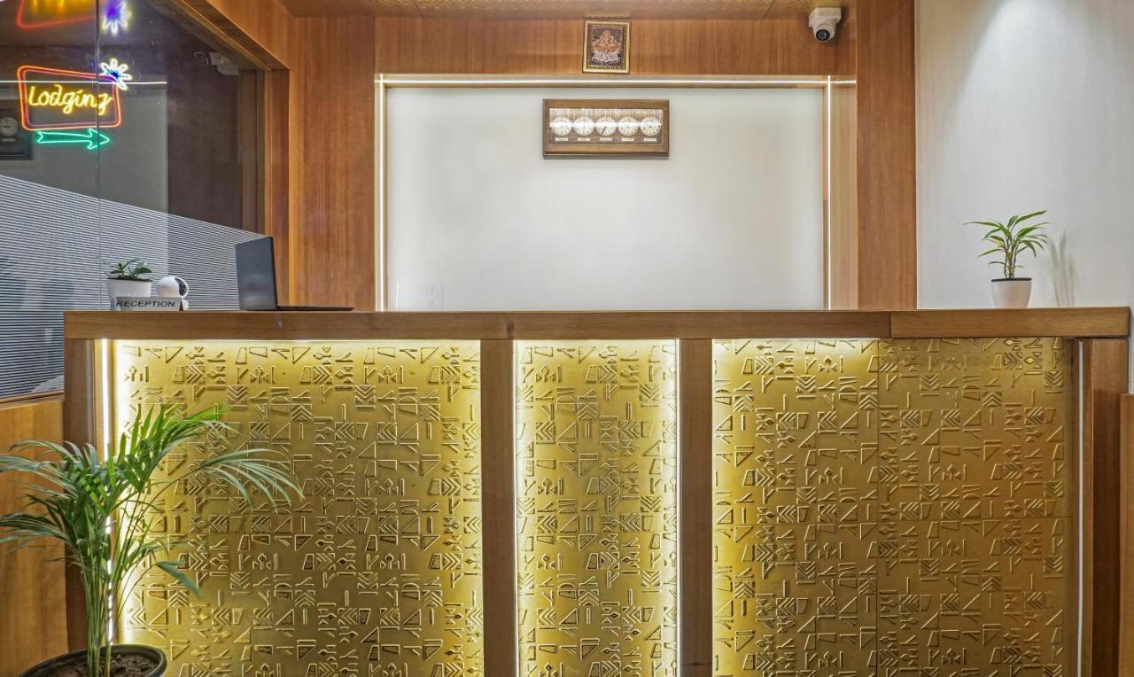 Hotel Treebo The Utsav, Nashik Extérieur photo